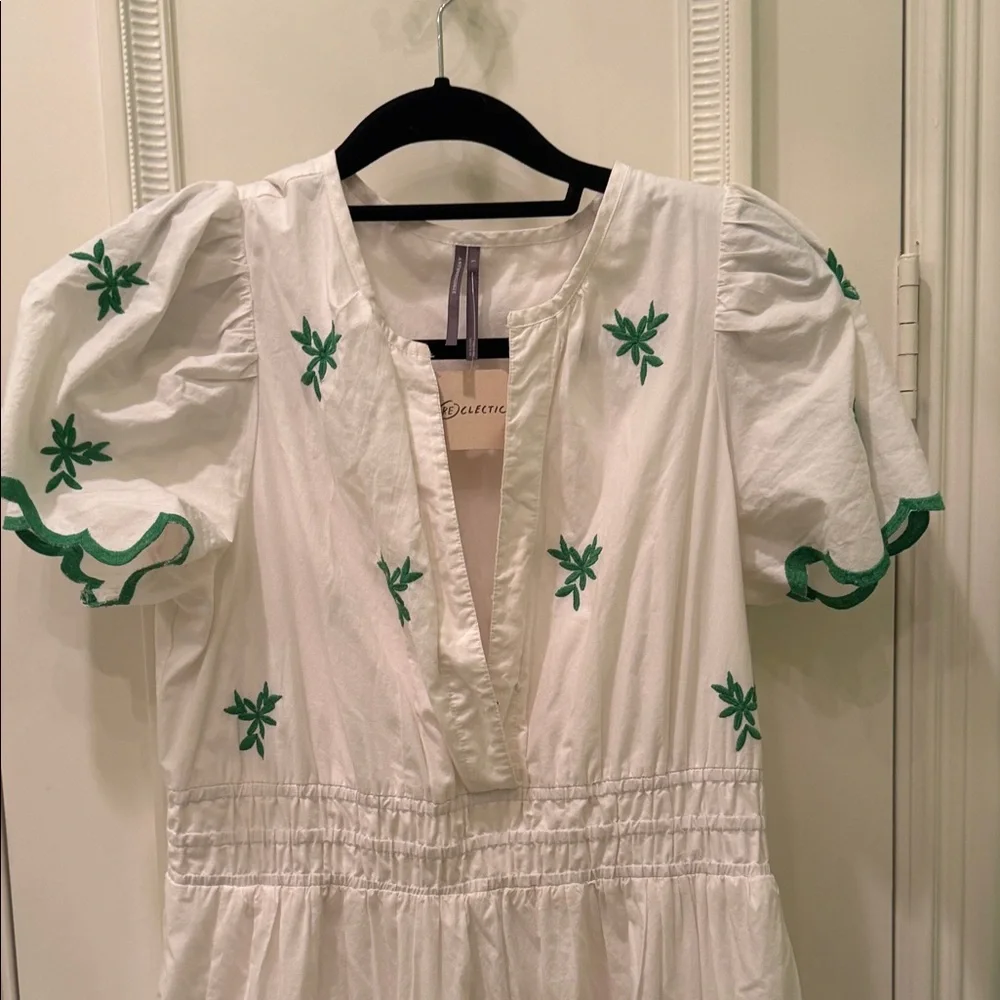 Anthropologie Somerset Collection White Maxi Dress with Green Embroidery - Picture 4 of 11